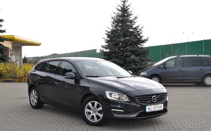 Volvo V60 cena 35900 przebieg: 212000, rok produkcji 2013 z Kórnik małe 79